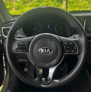 2016 Kia Optima LX - Photo 7 - Wahiawa, HI 96786