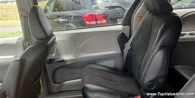 2013 Toyota Sienna SE 8-Passenger   - Photo 9 - Wahiawa, HI 96786