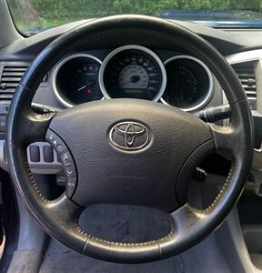 2006 Toyota Tacoma PreRunner V6 - Photo 8 - Wahiawa, HI 96786