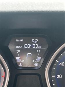 2013 Hyundai ELANTRA GLS - Photo 10 - Wahiawa, HI 96786