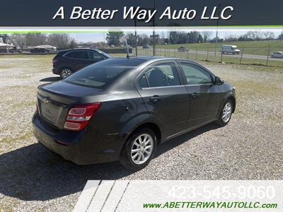 2020 Chevrolet Sonic LT - Photo 3 - Madisonville, TN 37354