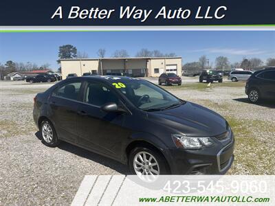 2020 Chevrolet Sonic LT - Photo 2 - Madisonville, TN 37354