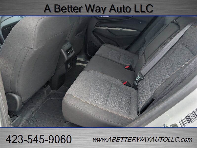 2022 Chevrolet Equinox LT - Photo 11