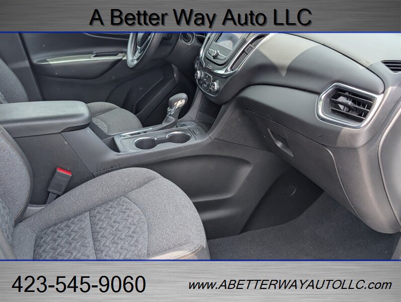 2022 Chevrolet Equinox LT - Photo 12