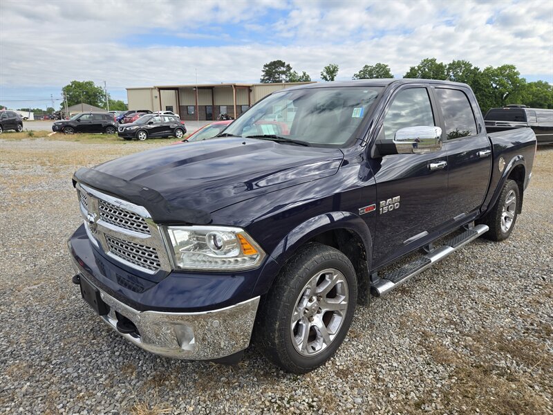 2017 RAM 1500 Laramie 4x4 Crew Cab 5'7's photo