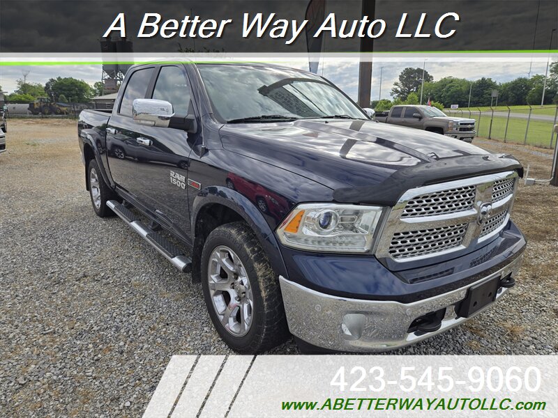 2017 RAM 1500 Laramie - Photo 3 - Madisonville, TN 37354