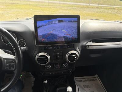 2017 Jeep Wrangler Sahara   - Photo 10 - Madisonville, TN 37354