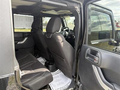 2017 Jeep Wrangler Sahara   - Photo 7 - Madisonville, TN 37354