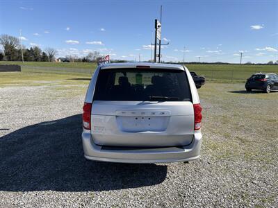 2012 Dodge Grand Caravan SE   - Photo 9 - Madisonville, TN 37354