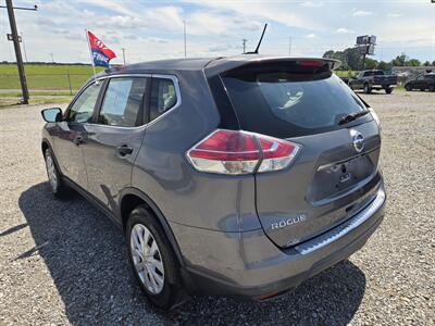 2016 Nissan Rogue S   - Photo 2 - Madisonville, TN 37354