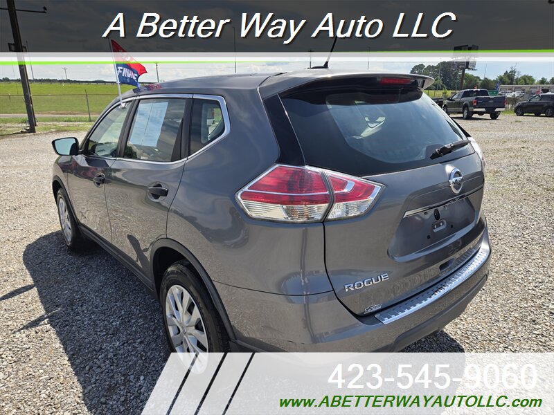 2016 Nissan Rogue S - Photo 2 - Madisonville, TN 37354