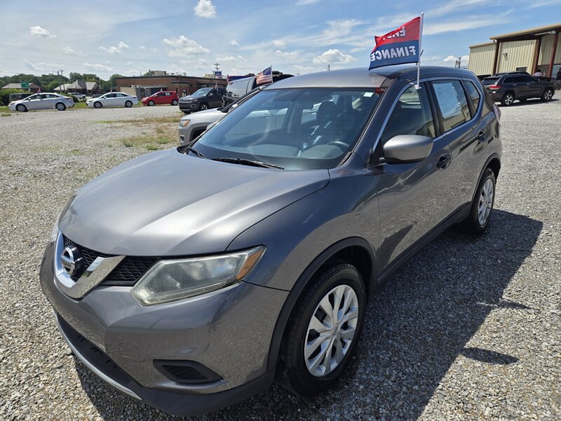 2016 Nissan Rogue S   - Photo 1 - Madisonville, TN 37354