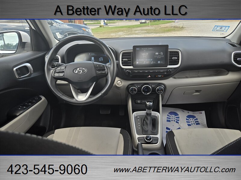 2025 Hyundai VENUE SEL - Photo 7 - Madisonville, TN 37354