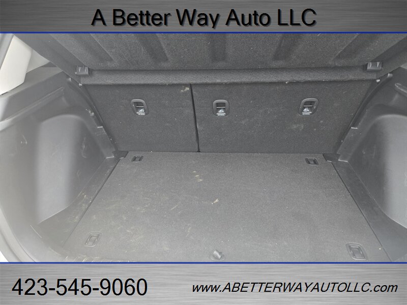 2025 Hyundai VENUE SEL - Photo 5 - Madisonville, TN 37354