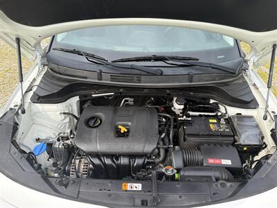 2021 Kia Soul LX   - Photo 13 - Madisonville, TN 37354