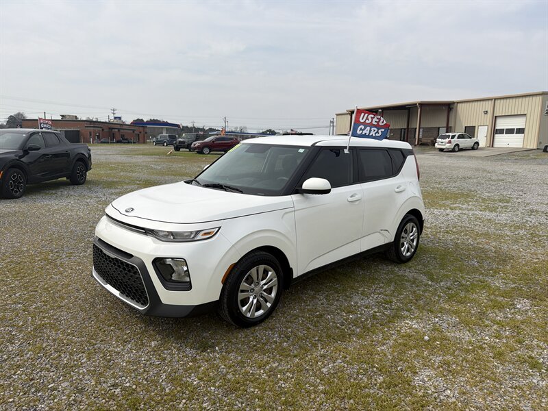 2021 Kia Soul LX   - Photo 1 - Madisonville, TN 37354