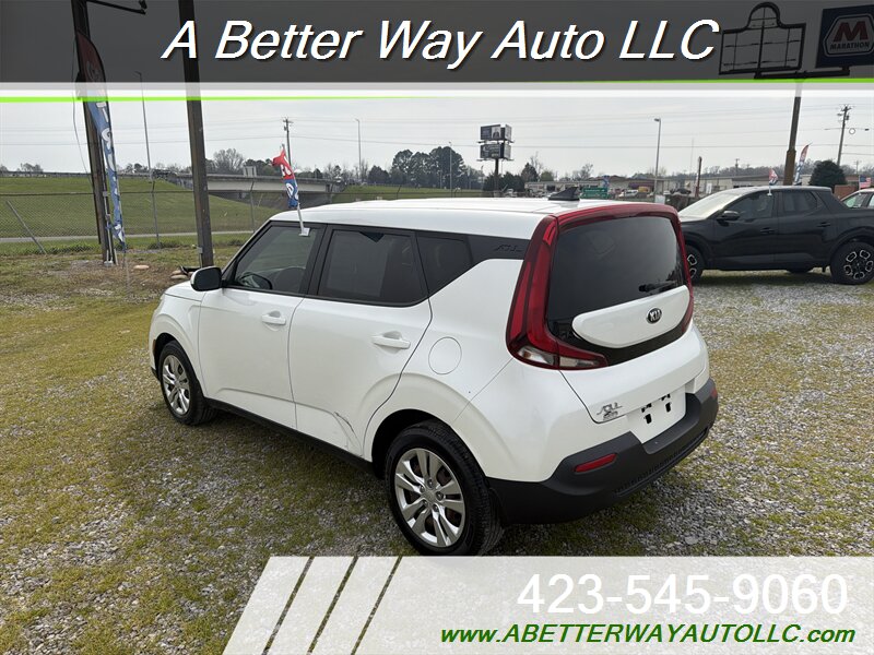 2021 Kia Soul LX - Photo 4 - Madisonville, TN 37354