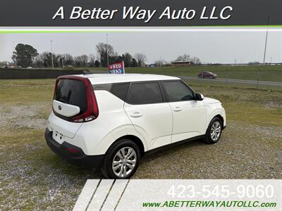 2021 Kia Soul LX - Photo 3 - Madisonville, TN 37354