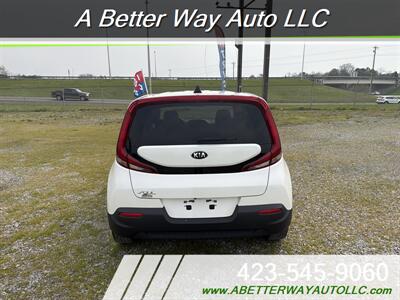 2021 Kia Soul LX - Photo 10 - Madisonville, TN 37354
