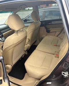 2010 Honda CR-V LX   - Photo 6 - Madisonville, TN 37354