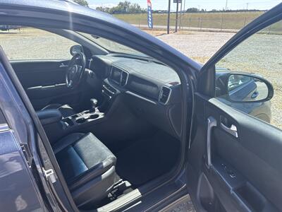 2017 Kia Sportage EX   - Photo 6 - Madisonville, TN 37354