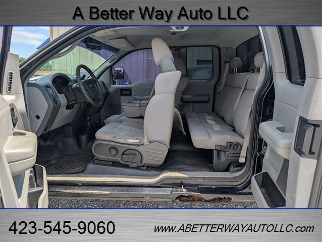 2005 Ford F-150 XL - Photo 5 - Madisonville, TN 37354