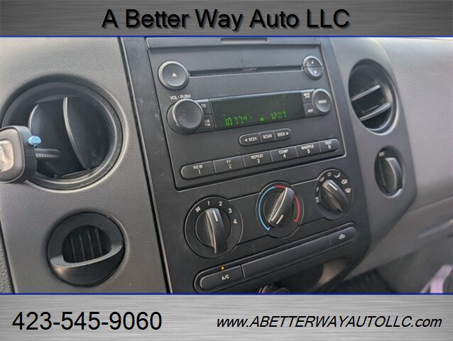 2005 Ford F-150 XL - Photo 7 - Madisonville, TN 37354