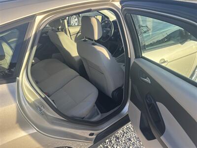 2018 Ford Focus SE   - Photo 7 - Madisonville, TN 37354