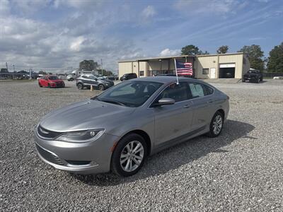 2015 Chrysler 200 Limited   - Photo 1 - Madisonville, TN 37354