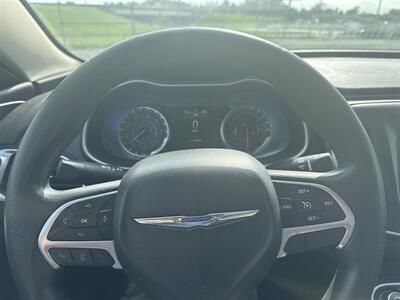 2015 Chrysler 200 Limited   - Photo 6 - Madisonville, TN 37354