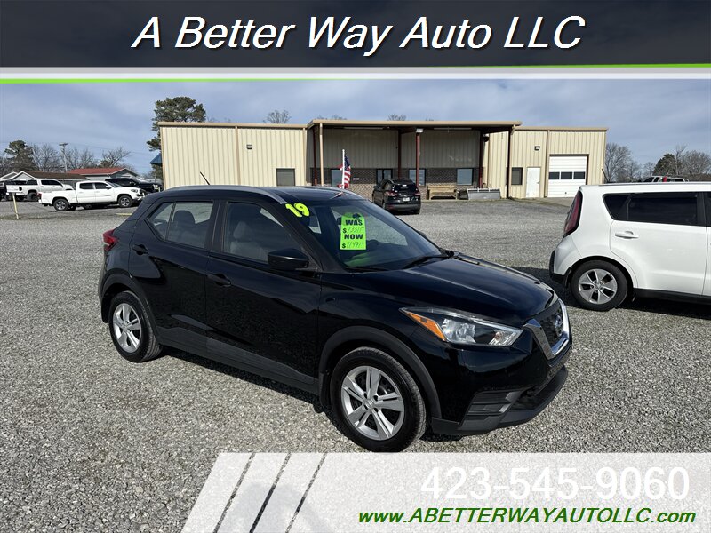 2019 Nissan Kicks S - Photo 2 - Madisonville, TN 37354