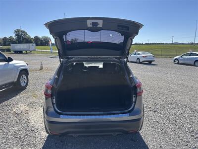 2020 Nissan Rogue Sport S - Photo 13 - Madisonville, TN 37354