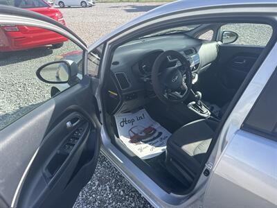 2016 Kia Rio LX - Photo 5 - Madisonville, TN 37354