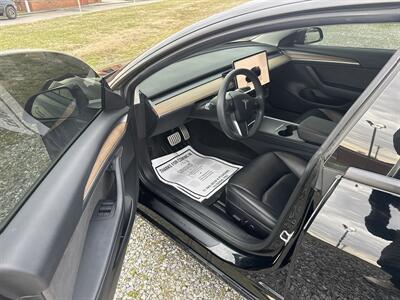 2022 Tesla Model 3 Performance   - Photo 5 - Madisonville, TN 37354