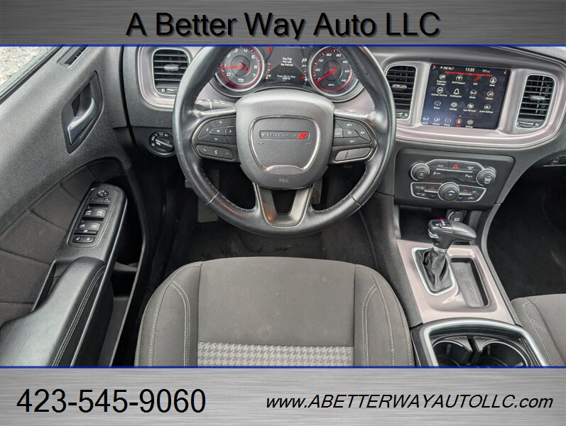 2023 Dodge Charger SXT - Photo 8