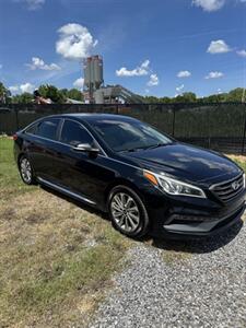 2017 Hyundai SONATA Sport   - Photo 2 - Madisonville, TN 37354