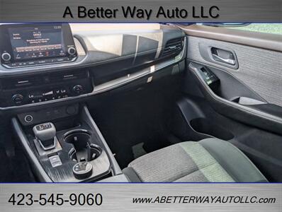 2021 Nissan Rogue SV - Photo 9 - Madisonville, TN 37354