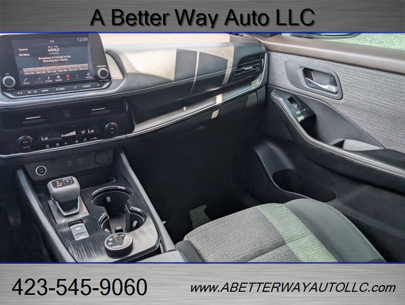 2021 Nissan Rogue SV - Photo 9 - Madisonville, TN 37354