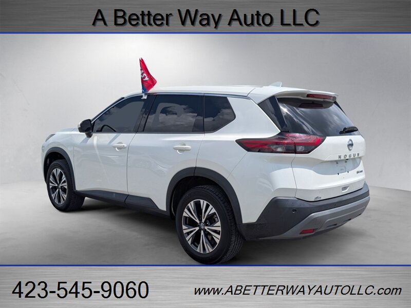 2021 Nissan Rogue SV - Photo 3 - Madisonville, TN 37354