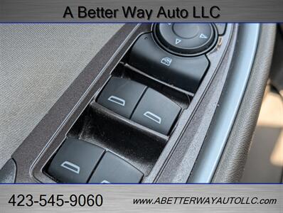 2023 Chevrolet Malibu LS Fleet - Photo 12 - Madisonville, TN 37354