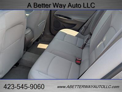 2023 Chevrolet Malibu LS Fleet - Photo 10 - Madisonville, TN 37354