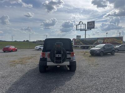 2014 Jeep Wrangler Sahara   - Photo 6 - Madisonville, TN 37354