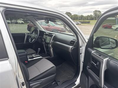 2021 Toyota 4Runner SR5 - Photo 6 - Madisonville, TN 37354