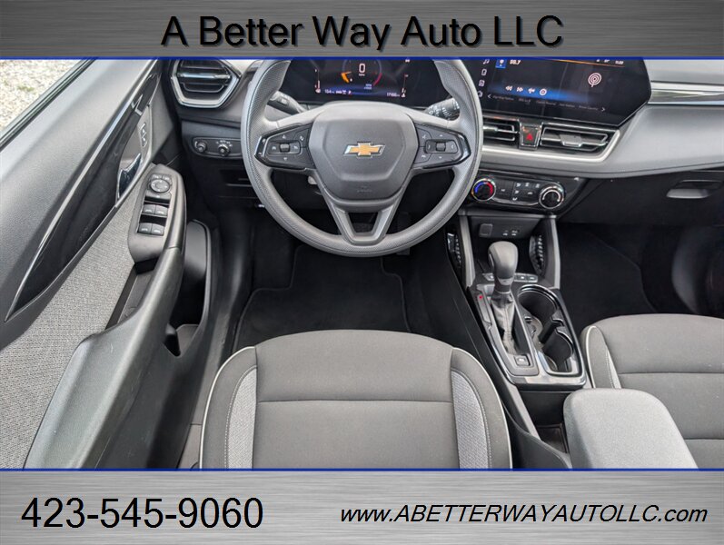 2025 Chevrolet Trailblazer LT - Photo 8 - Madisonville, TN 37354