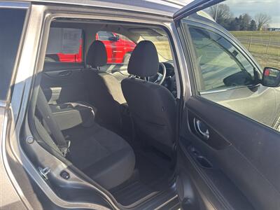 2016 Nissan Rogue S   - Photo 7 - Madisonville, TN 37354