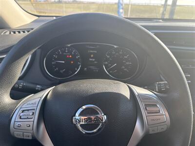 2016 Nissan Rogue S   - Photo 9 - Madisonville, TN 37354