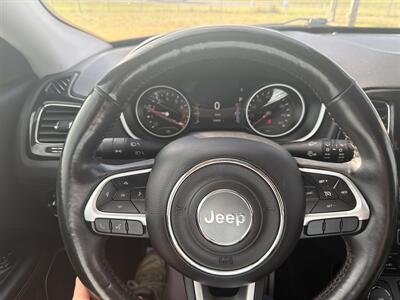 2018 Jeep Compass Limited   - Photo 9 - Madisonville, TN 37354