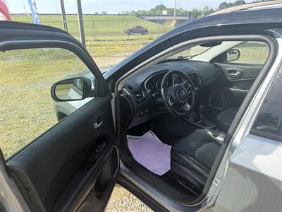 2018 Jeep Compass Limited   - Photo 5 - Madisonville, TN 37354