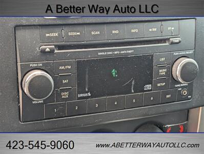 2012 Jeep Liberty Sport   - Photo 16 - Madisonville, TN 37354
