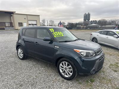 2017 Kia Soul +   - Photo 2 - Madisonville, TN 37354